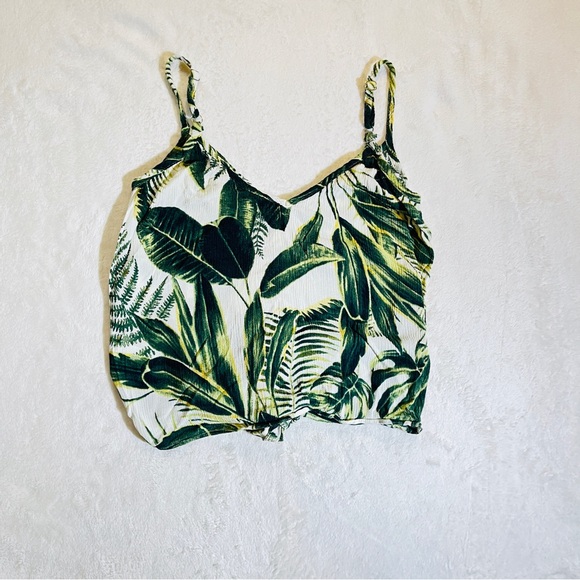 Tropical Green Leaf Print Women's Top - Picture 2 of 4